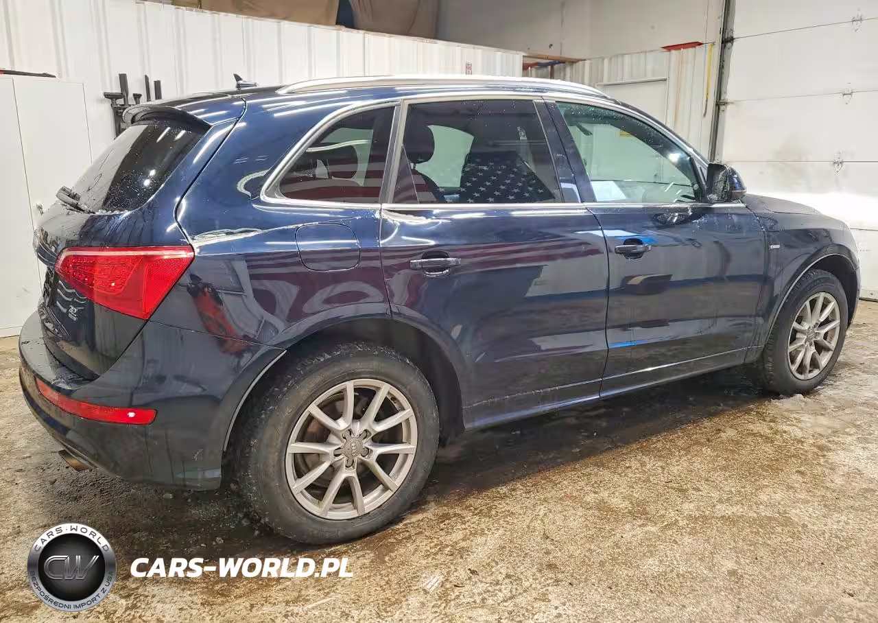 2010 Audi Q5 Premium Plus VIN:WA1MKAFP9AA045207 - 3