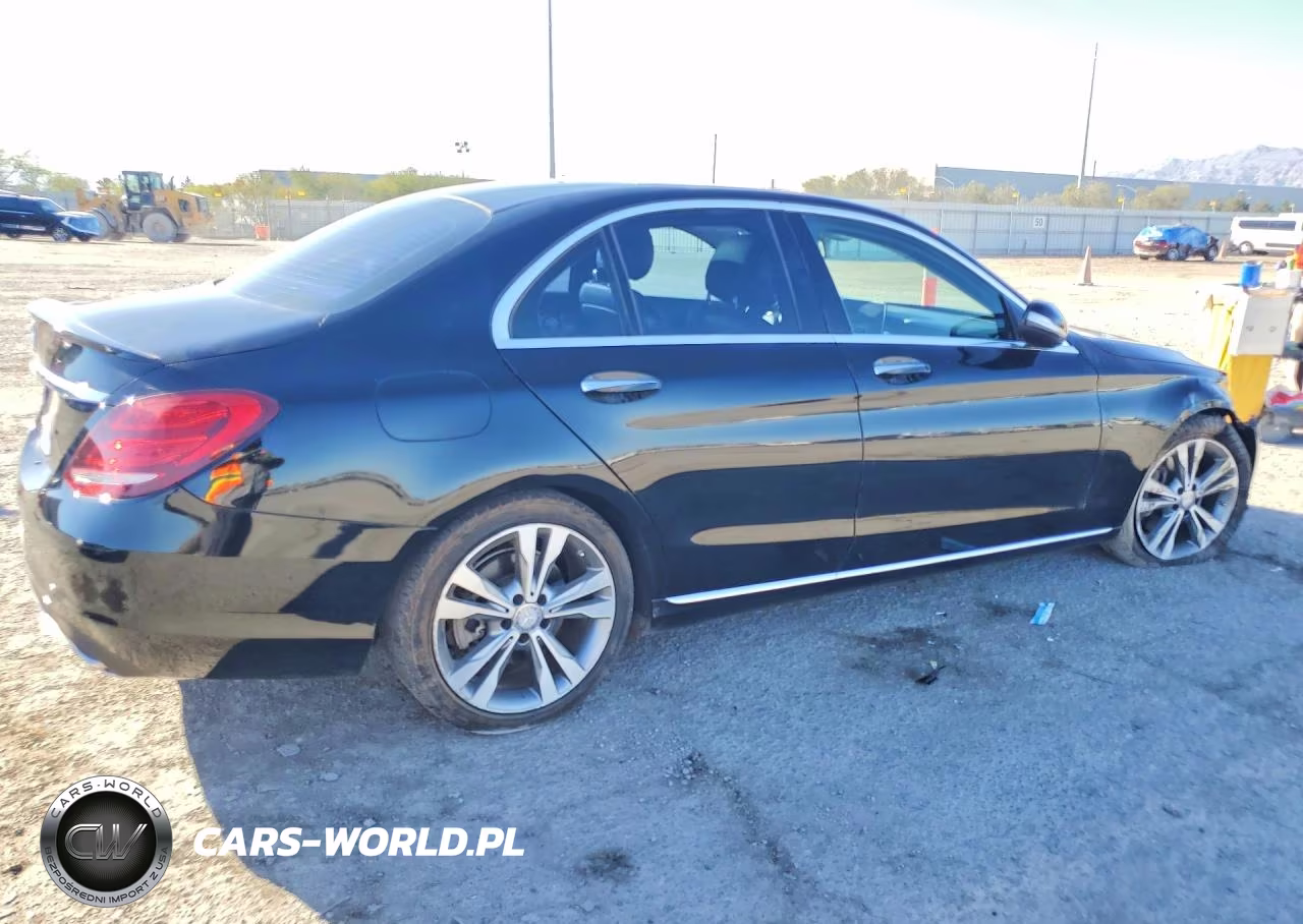 2015 Mercedes-Benz C 300 VIN:55SWF4JB8FU067664 - 3
