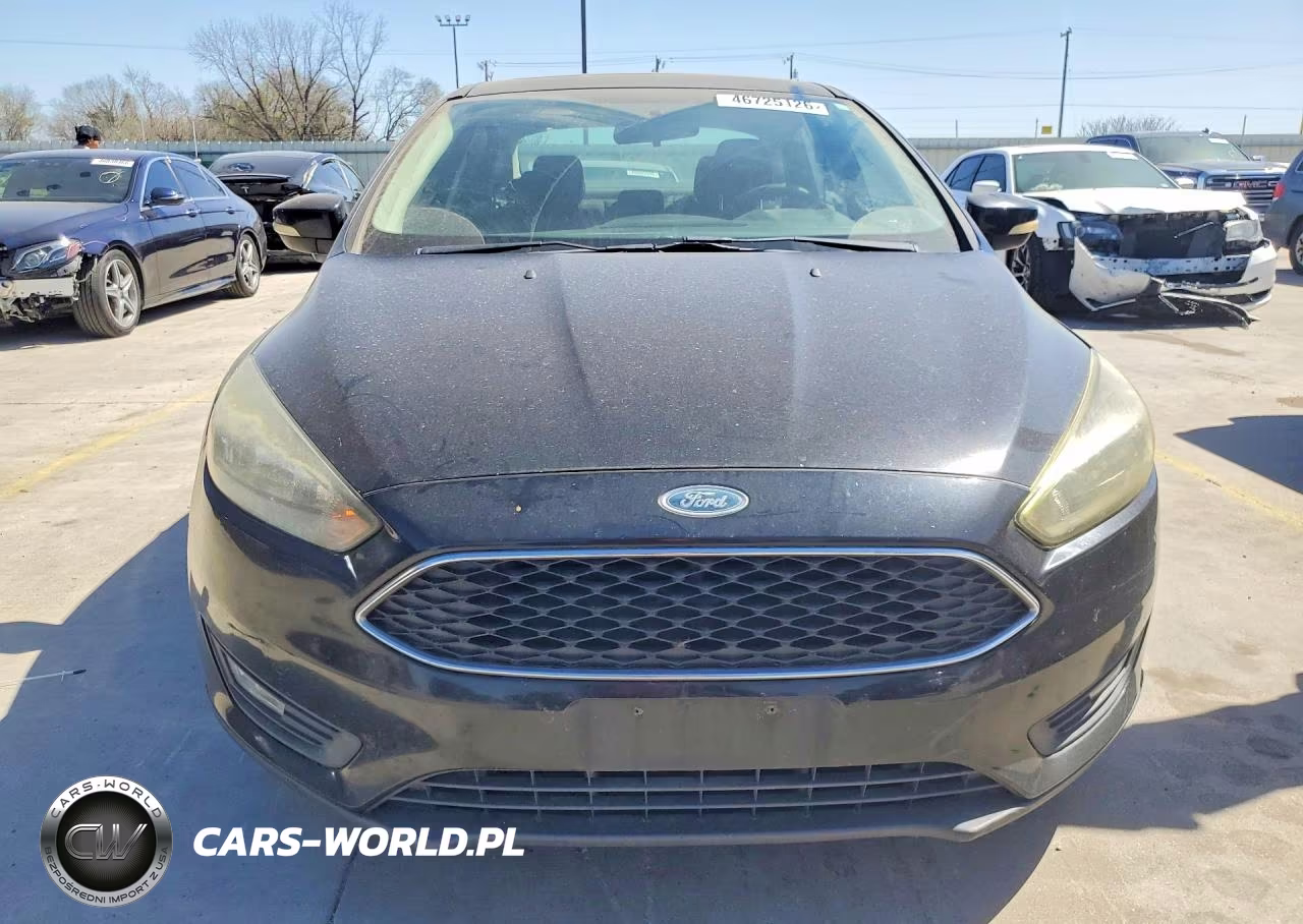 2017 Ford Focus Sel VIN:1FADP3H26HL249679 - 5