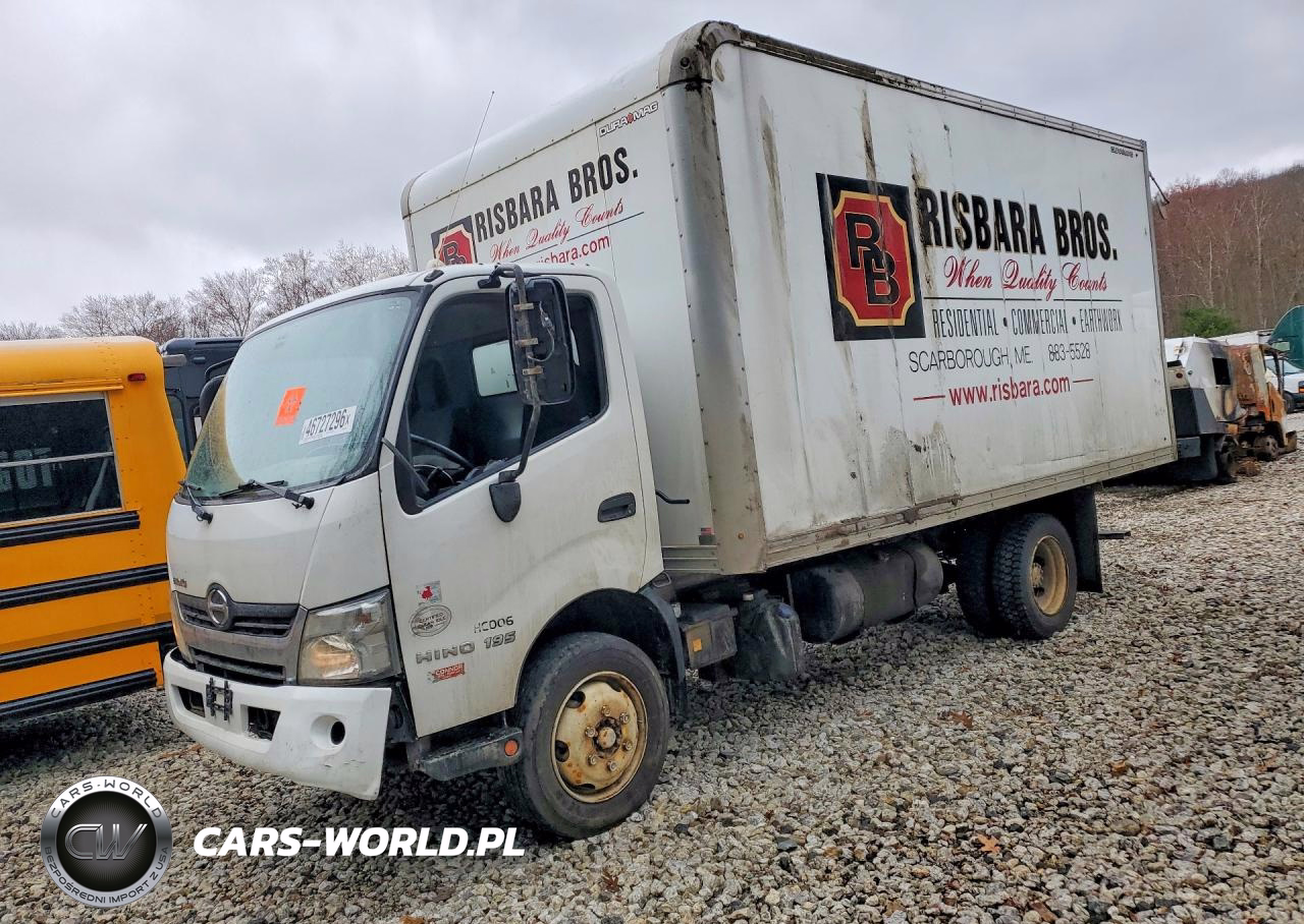2019 Hino 195 Box Truck