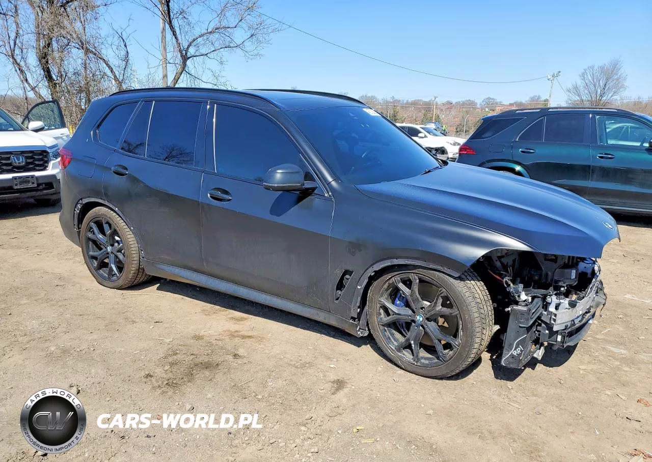 2019 BMW X5 xDrive50I VIN:5UXJU2C51KLN66955 - 4