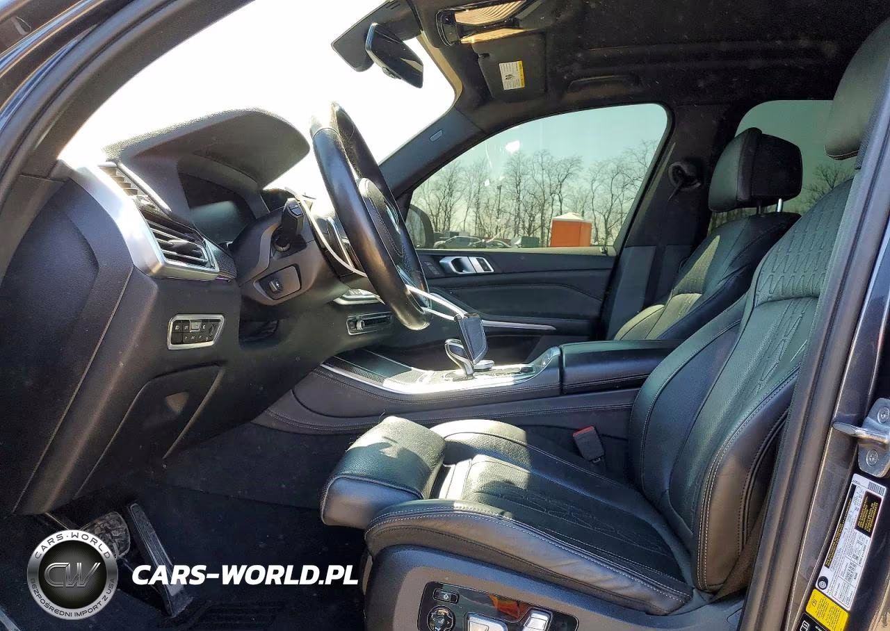 2019 BMW X5 xDrive50I VIN:5UXJU2C51KLN66955 - 7