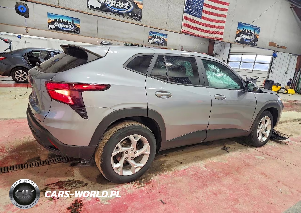 2024 Chevrolet Trax Ls VIN:KL77LFE27RC122897 - 3
