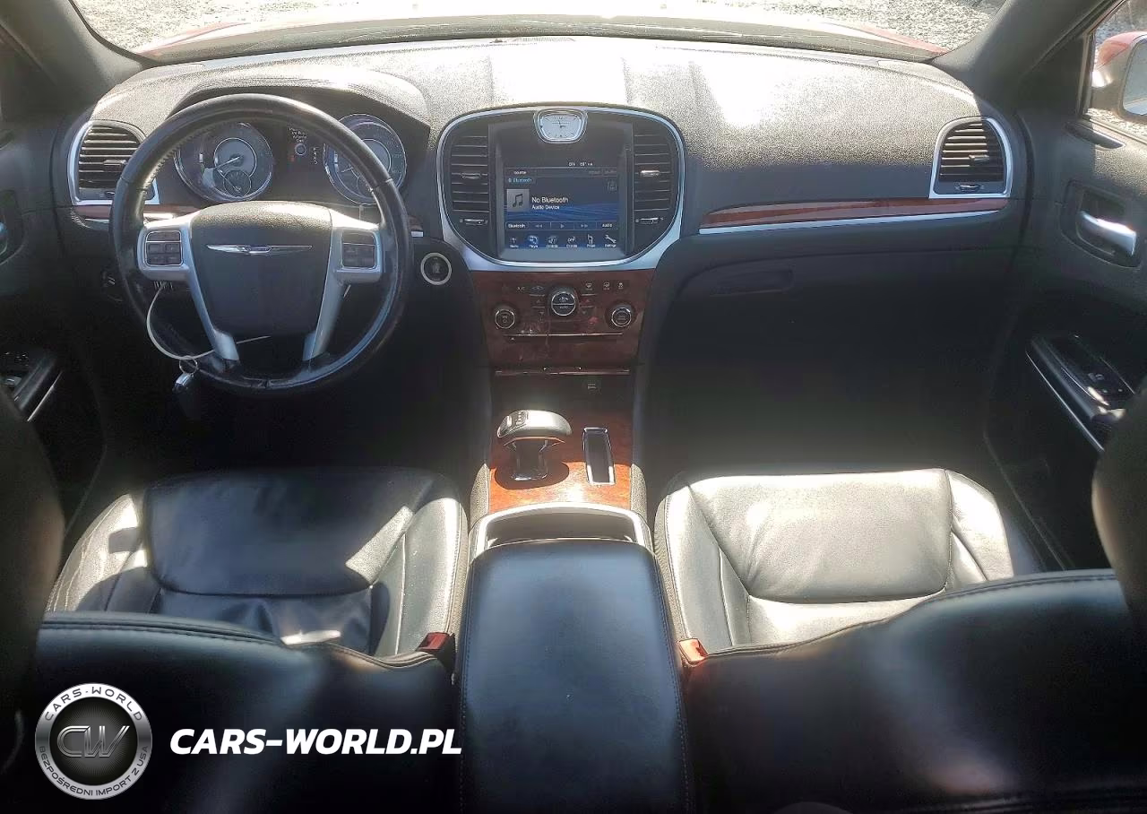 2014 Chrysler 300 VIN:2C3CCAAG3EH252631 - 8
