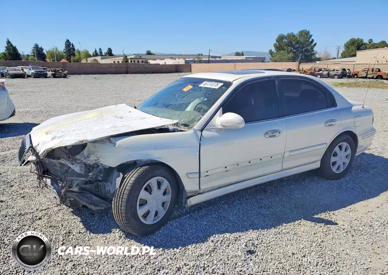 2004 Hyundai Sonata Base