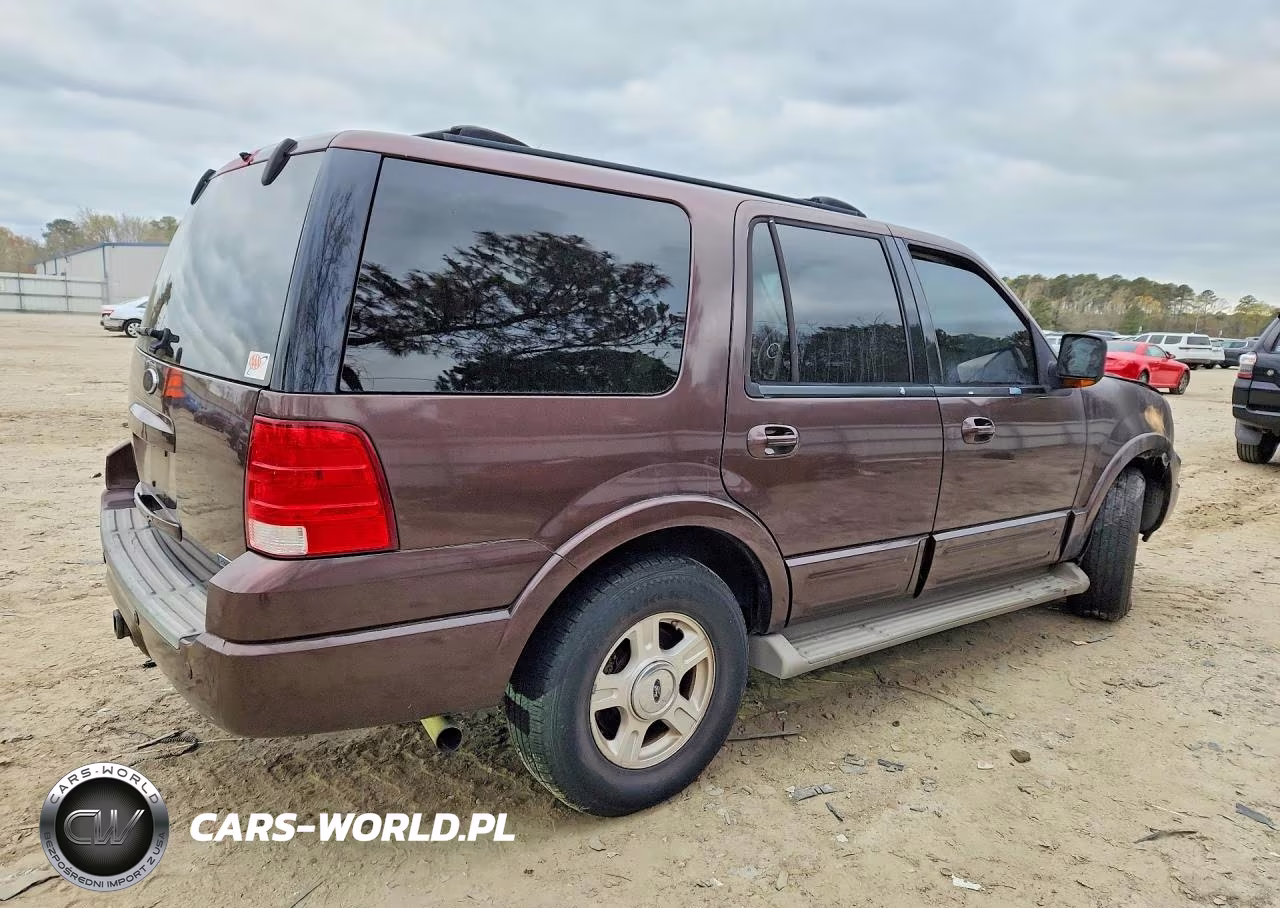 2004 Ford Expedition Eddie Bauer VIN:1FMFU18L24LA27204 - 3