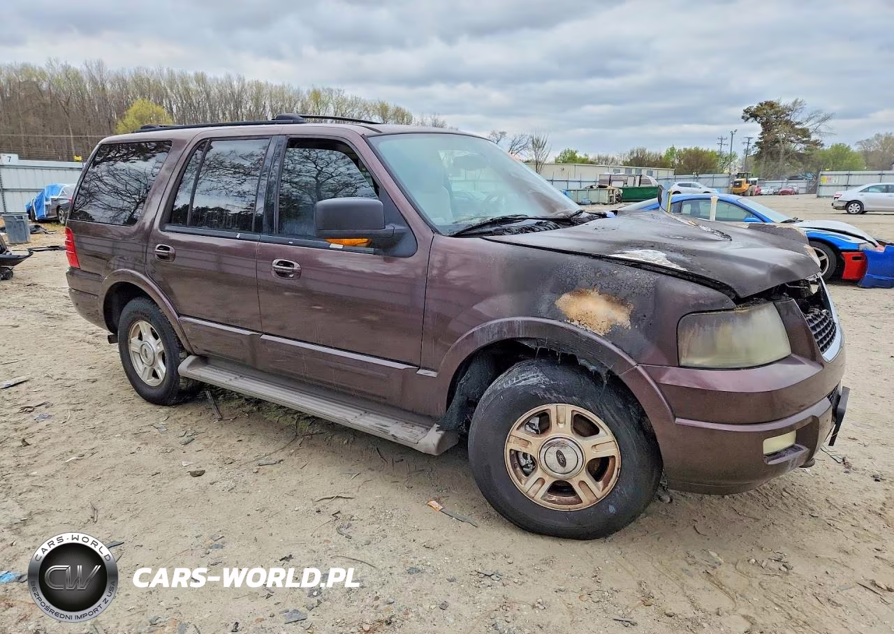 2004 Ford Expedition Eddie Bauer VIN:1FMFU18L24LA27204 - 4