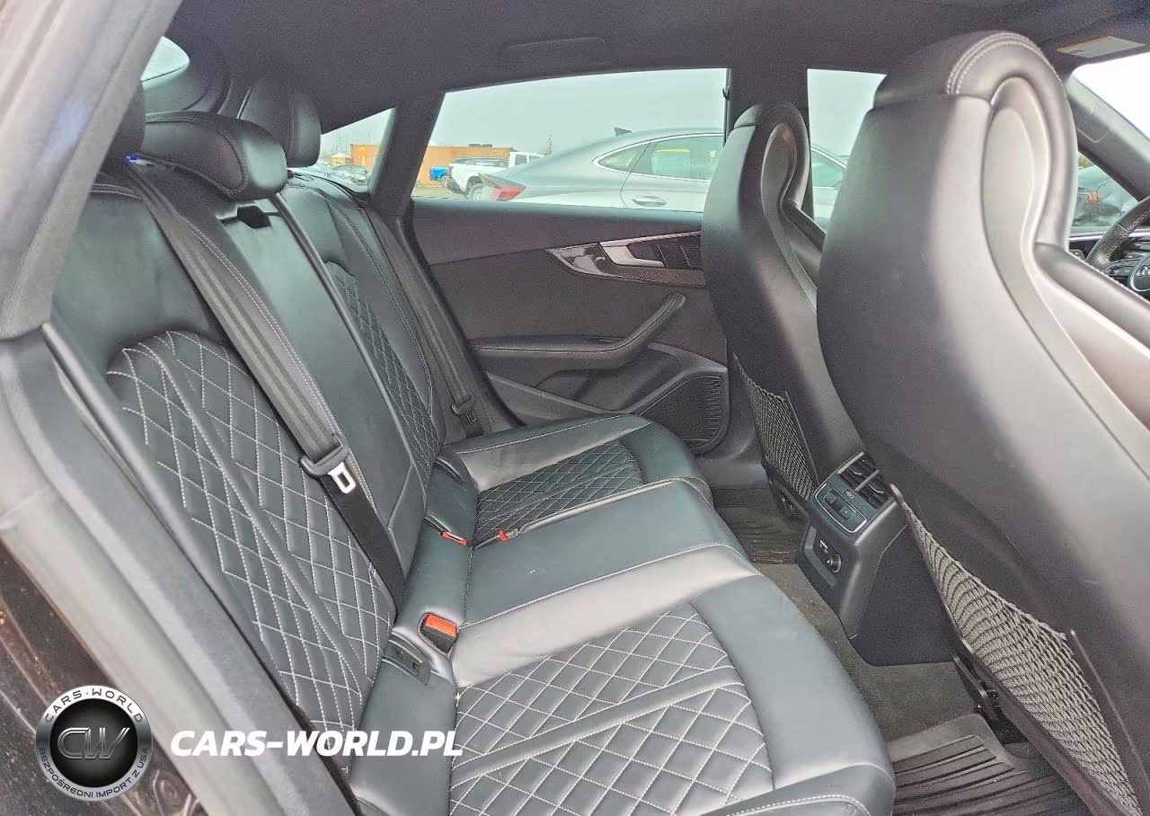 2021 Audi S5 Prestige VIN:WAUB4CF59MA043881 - 10