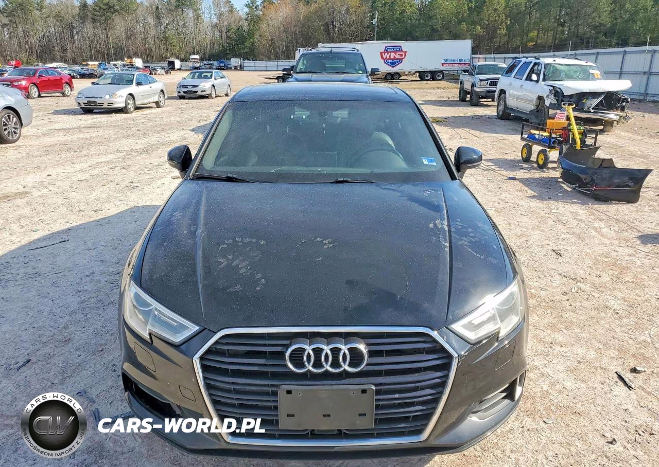 2018 Audi A3 Premium VIN:WAUAUHFF7J1054603 - 5