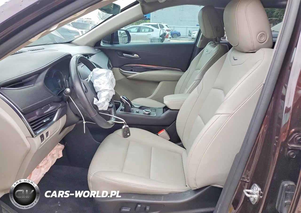 2021 Cadillac Xt4 Luxury VIN:1GYAZAR46MF079970 - 7