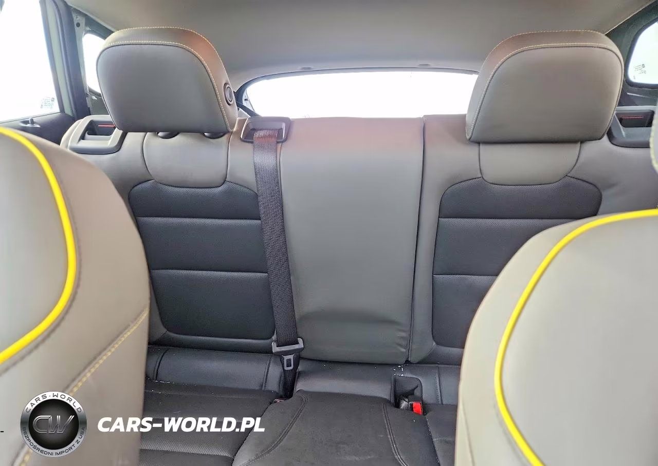 2024 Chevrolet Trax Activ VIN:KL77LKE23RC155680 - 10
