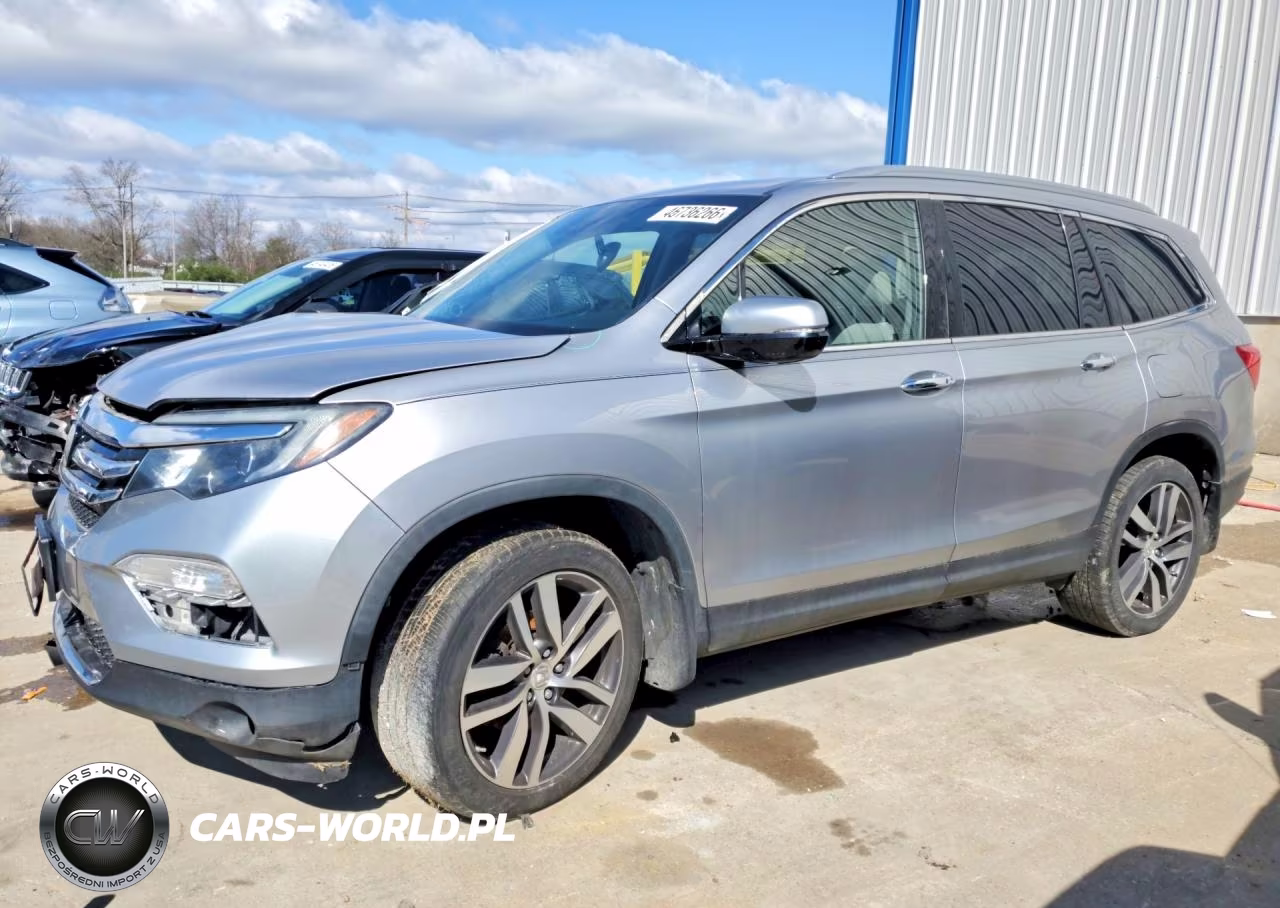 2017 Honda Pilot Touring – zdjęcie 1 z 13