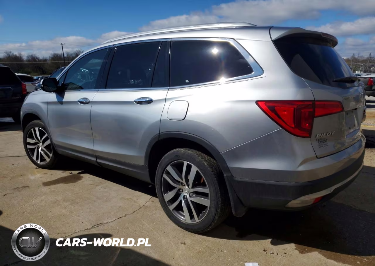 2017 Honda Pilot Touring VIN:5FNYF6H95HB076706 - 2