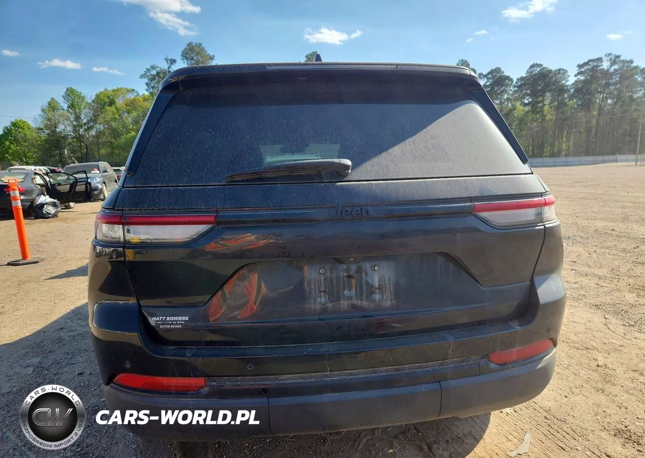 2025 Jeep Grand Cherokee Laredo VIN:1C4RJGAG1SC319935 - 6