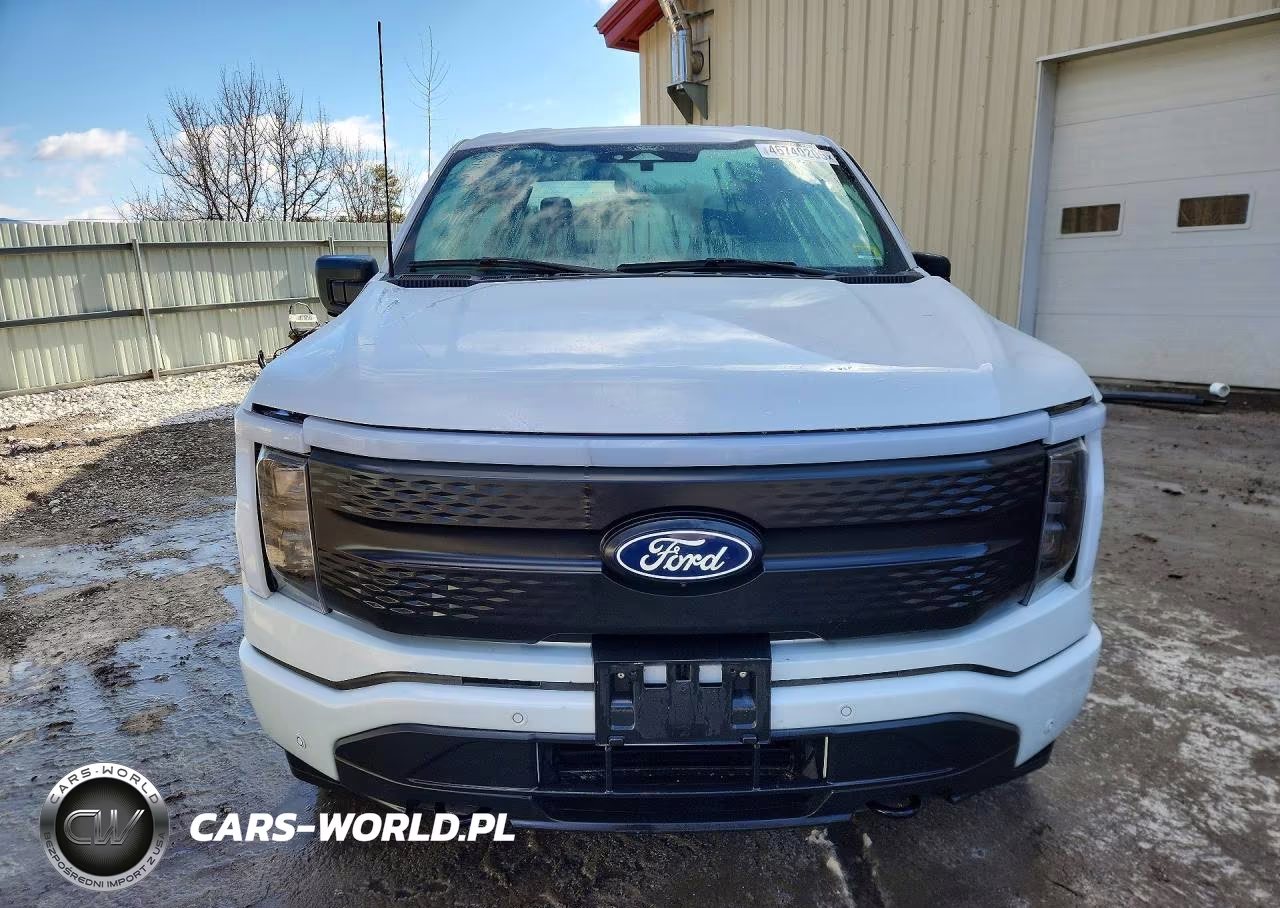 2025 Ford F150 Lightning Xlt VIN:1FT6W3LU8SWG16845 - 5