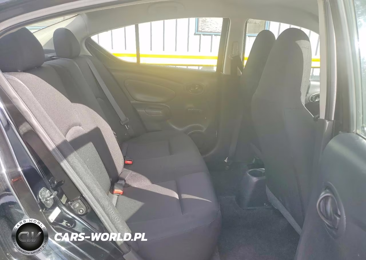 2017 Nissan Versa 1.6 S+ VIN:3N1CN7AP6HL848274 - 10