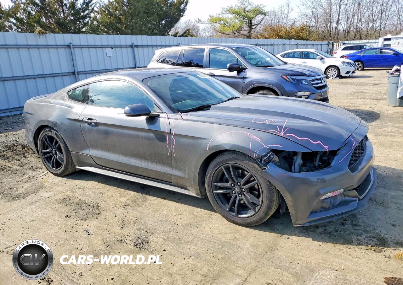 2015 Ford Mustang VIN:1FA6P8TH0F5303402 - 4