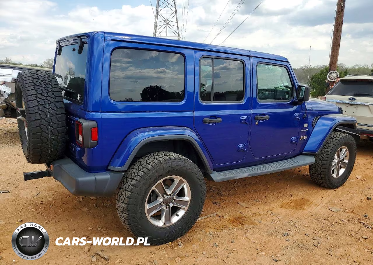 2020 Jeep Wrangler Unlimited Sahara VIN:1C4HJXEN7LW180561 - 3