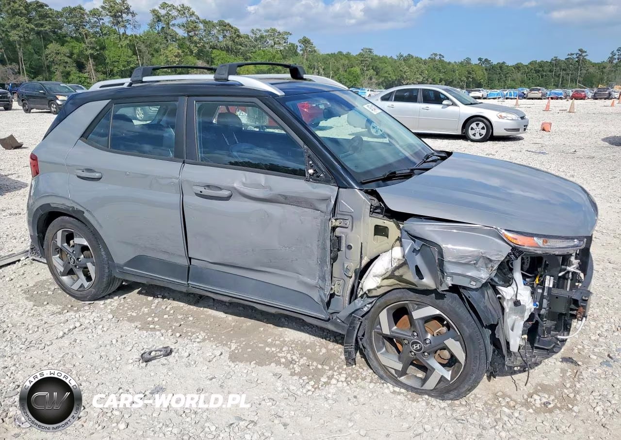 2022 Hyundai Venue Limited VIN:KMHRC8A3XNU200918 - 4