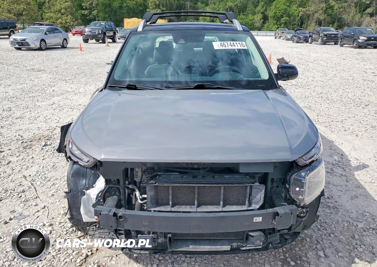 2022 Hyundai Venue Limited VIN:KMHRC8A3XNU200918 - 5