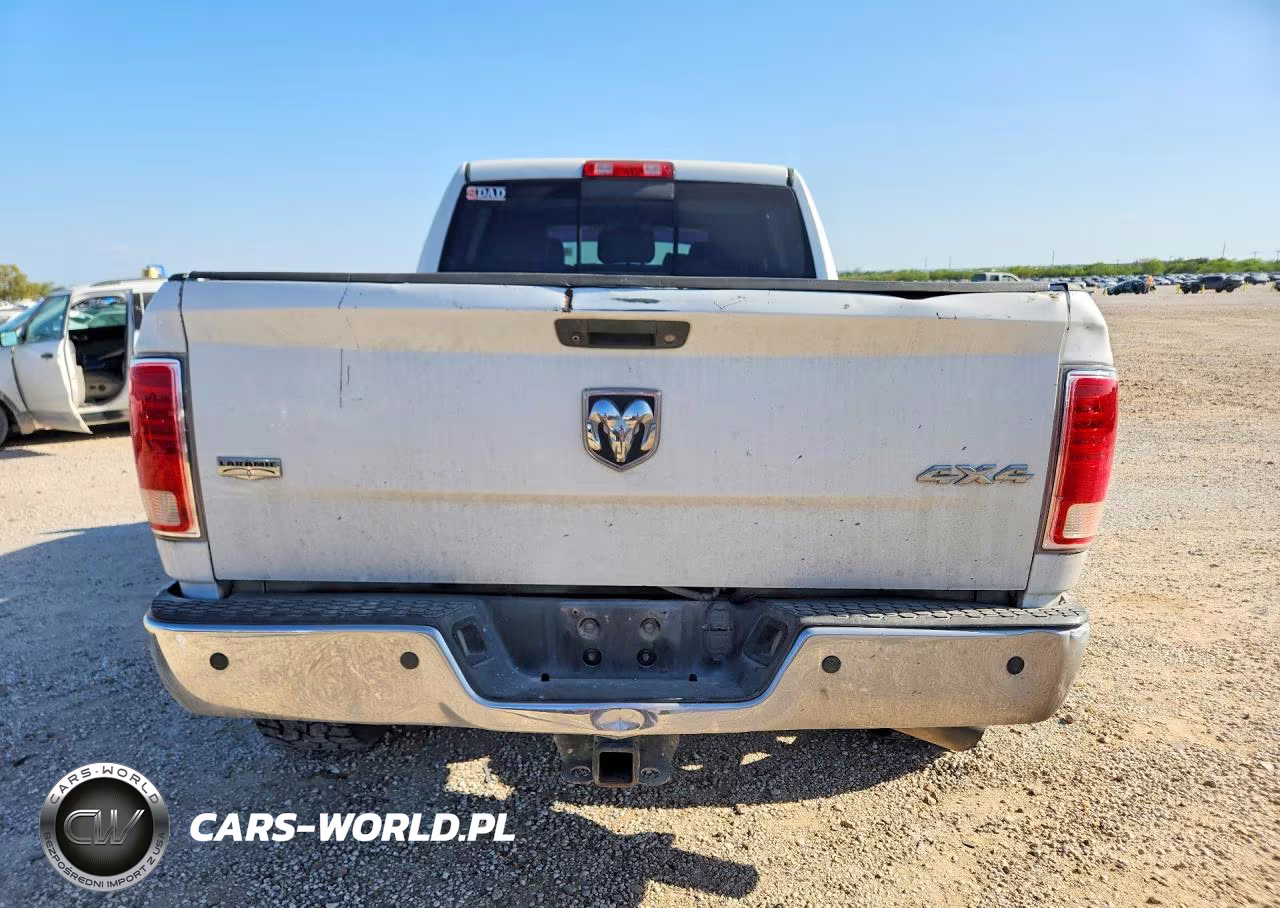 2013 Ram 2500 Laramie VIN:3C6UR5NL5DG541318 - 6