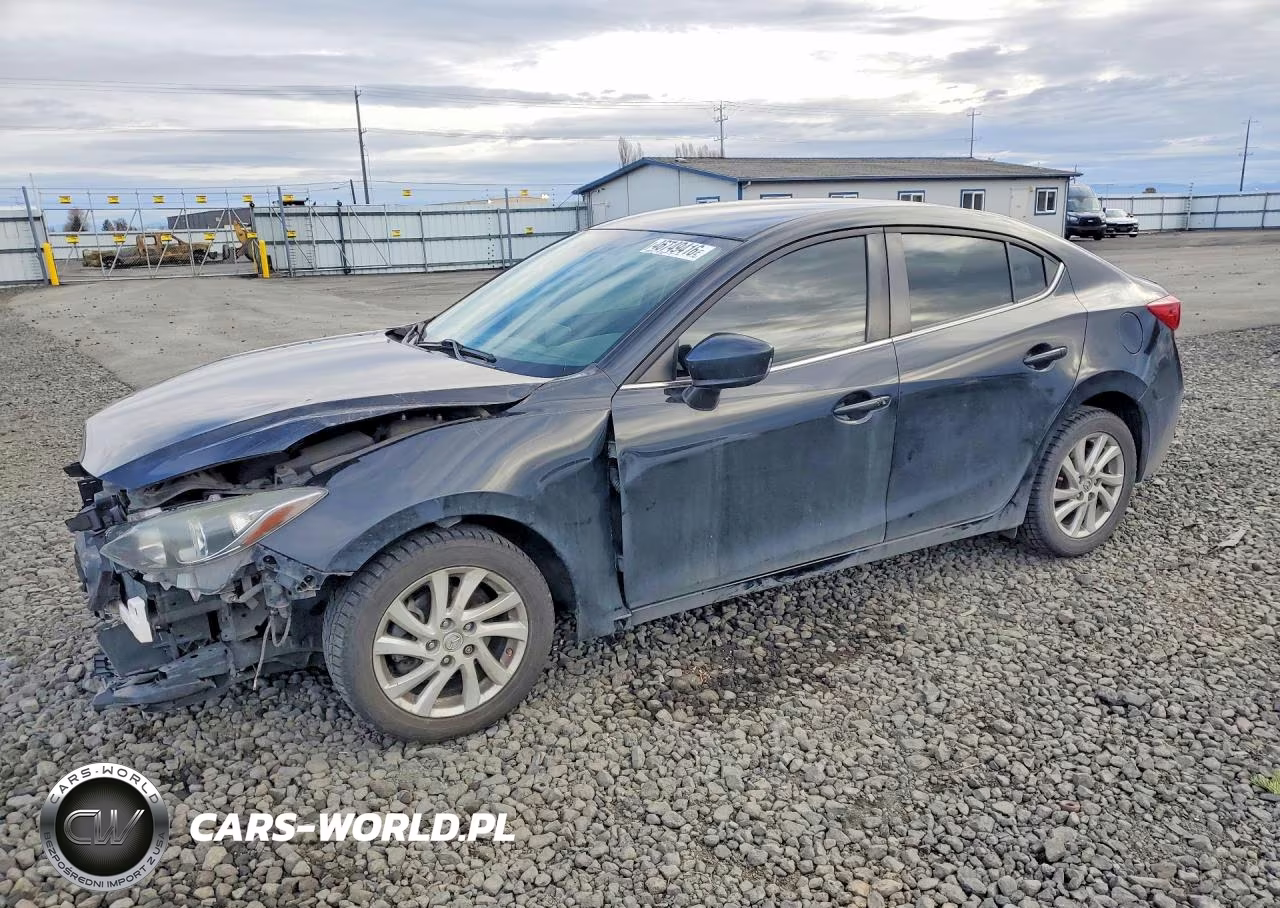 2015 Mazd 3Se