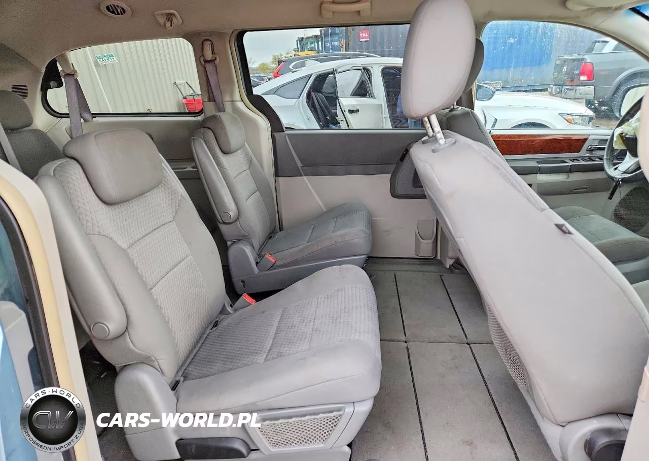 2009 Chrysler Town & Country Touring VIN:2A8HR54179R540076 - 11