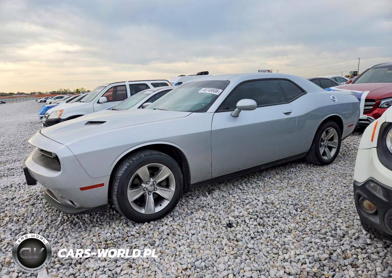 2021 Dodge Challenger Sxt