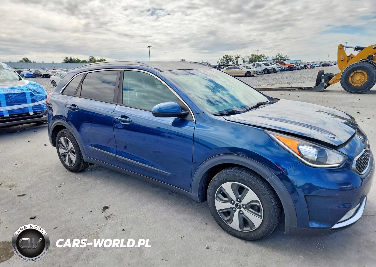 2018 Kia Niro Lx VIN:KNDCB3LC1J5108548 - 4