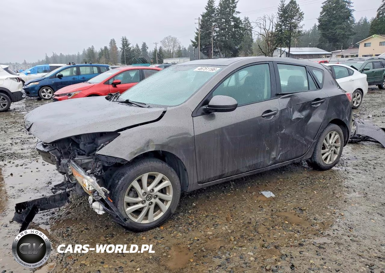 2013 Mazda 3 I