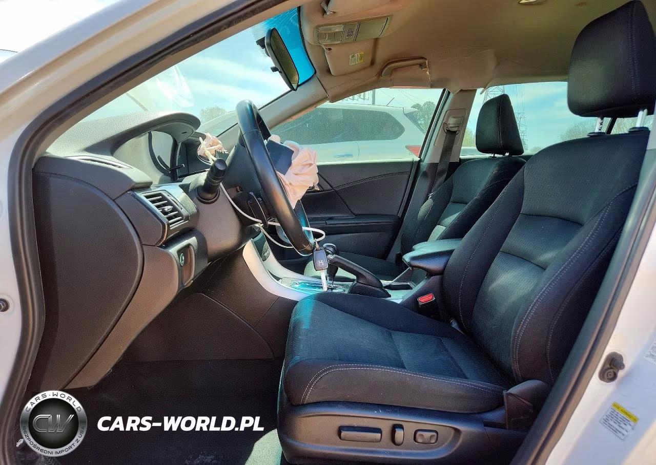 2015 Honda Accord Sport VIN:1HGCR2F55FA263607 - 7