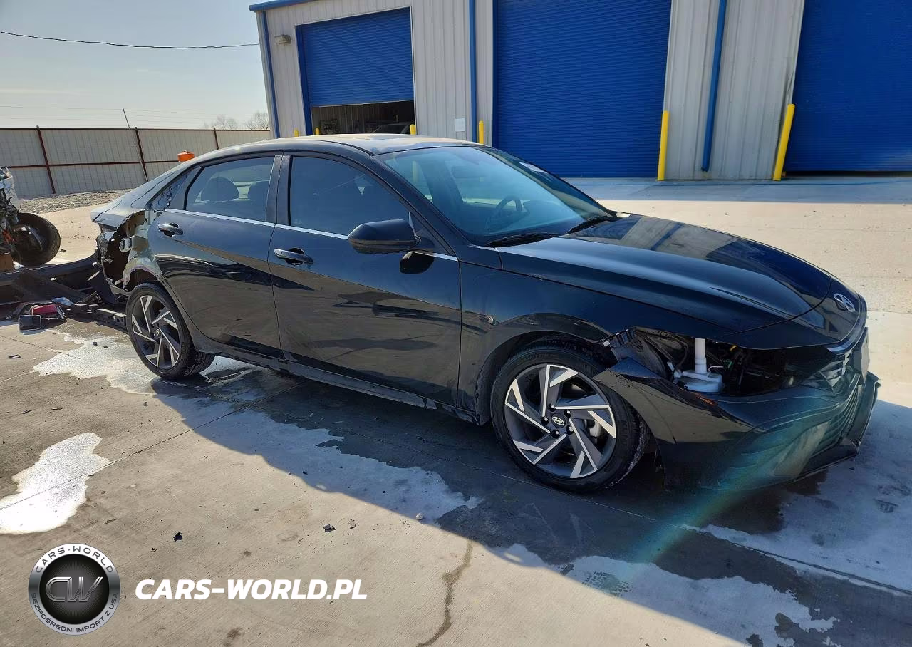 2024 Hyundai Elantra Sel VIN:KMHLS4DGXRU745507 - 4