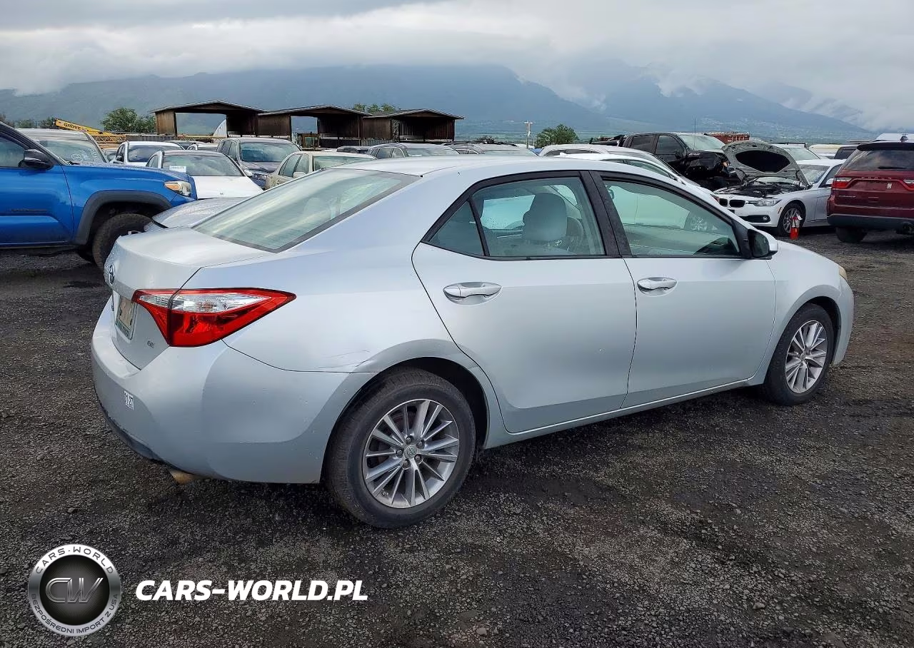 2014 Toyota Corolla VIN:5YFBURHE6EP037357 - 3