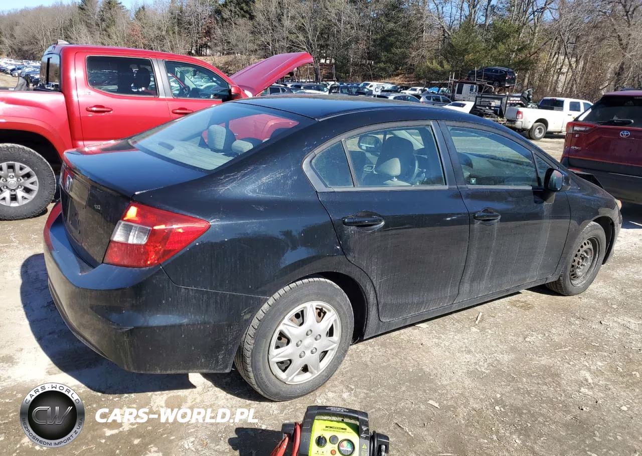 2012 Honda Civic Lx VIN:2HGFB2F59CH300530 - 3