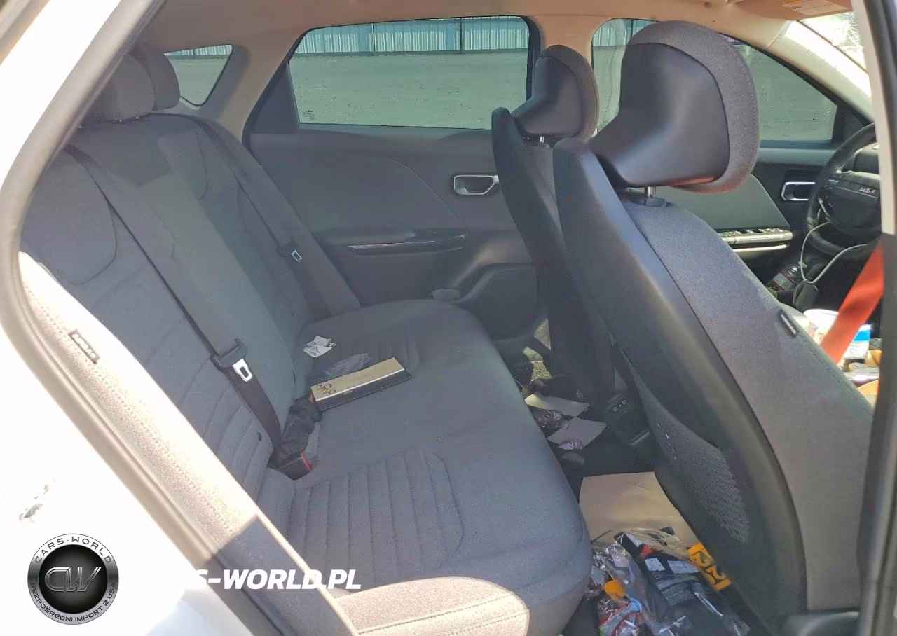 2025 Kia K4 Ex VIN:3KPFU4DE8SE043328 - 10