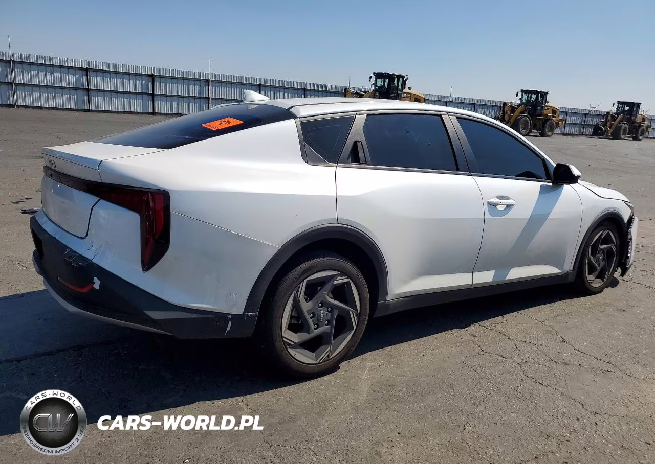 2025 Kia K4 Ex VIN:3KPFU4DE8SE043328 - 3