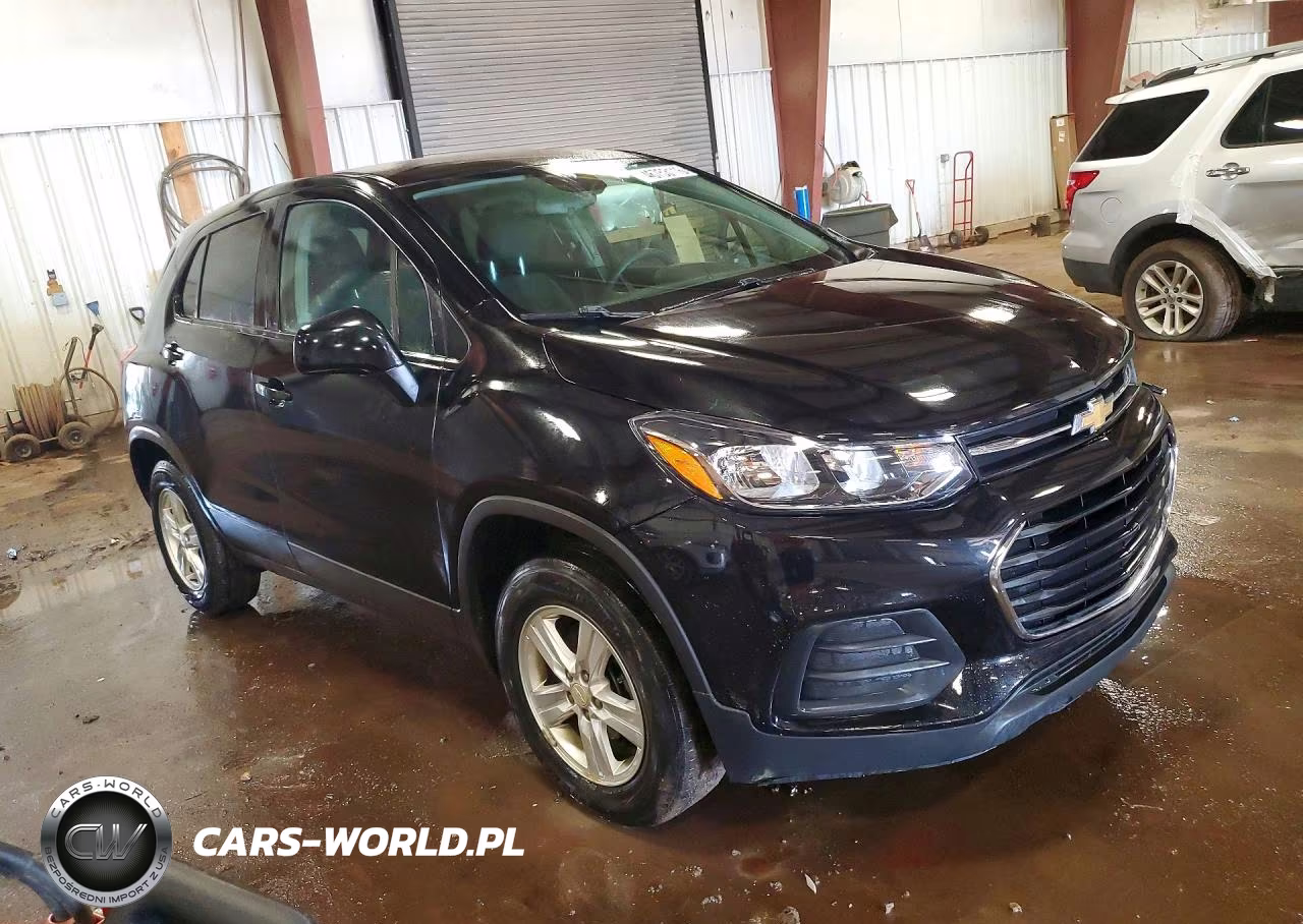 2019 Chevrolet Trax Ls VIN:3GNCJNSB6KL320930 - 4