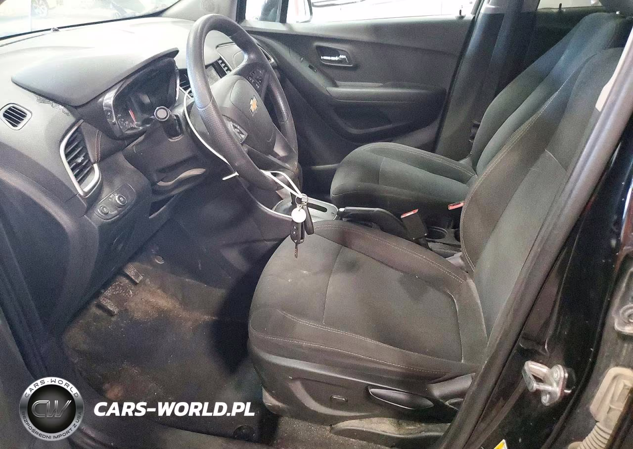2019 Chevrolet Trax Ls VIN:3GNCJNSB6KL320930 - 7