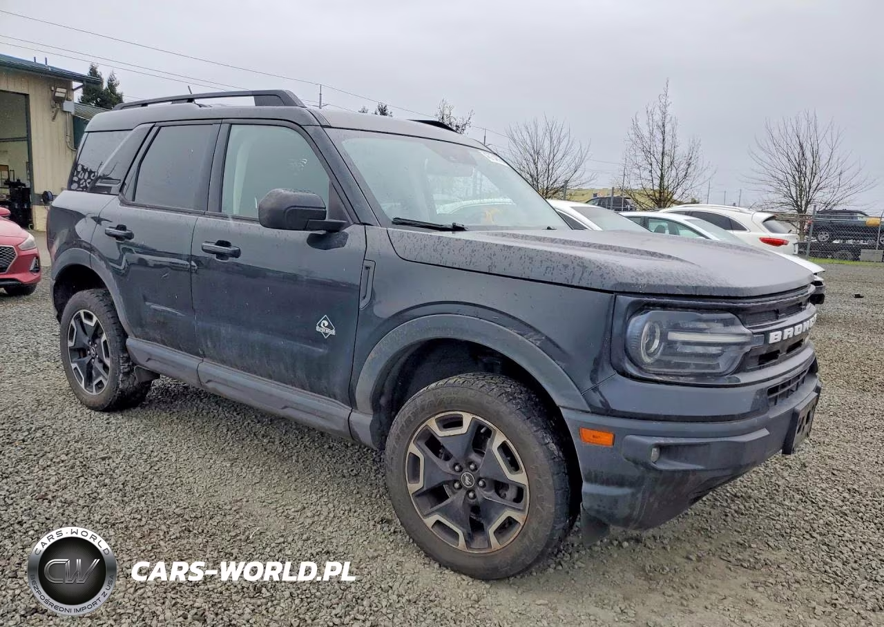 2021 Ford Bronco Sport Outer Banks VIN:3FMCR9C67MRA90790 - 4