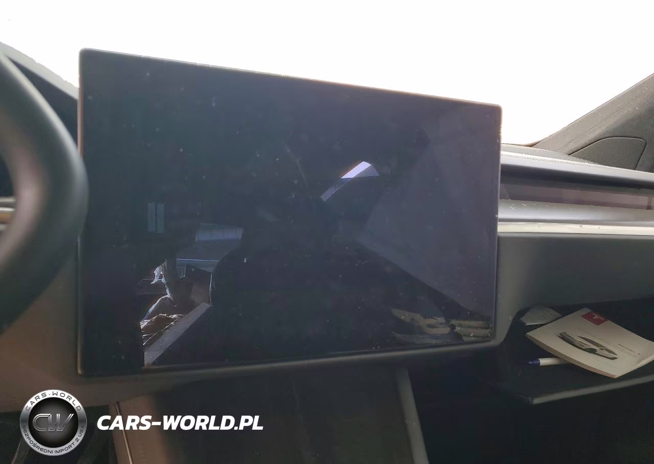 2022 Tesla Model X VIN:7SAXCBE6XNF341559 - 9