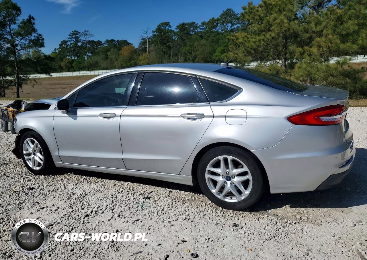 2016 Ford Fusion Se VIN:3FA6P0H77GR242758 - 2