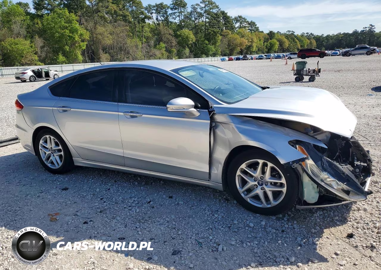 2016 Ford Fusion Se VIN:3FA6P0H77GR242758 - 4