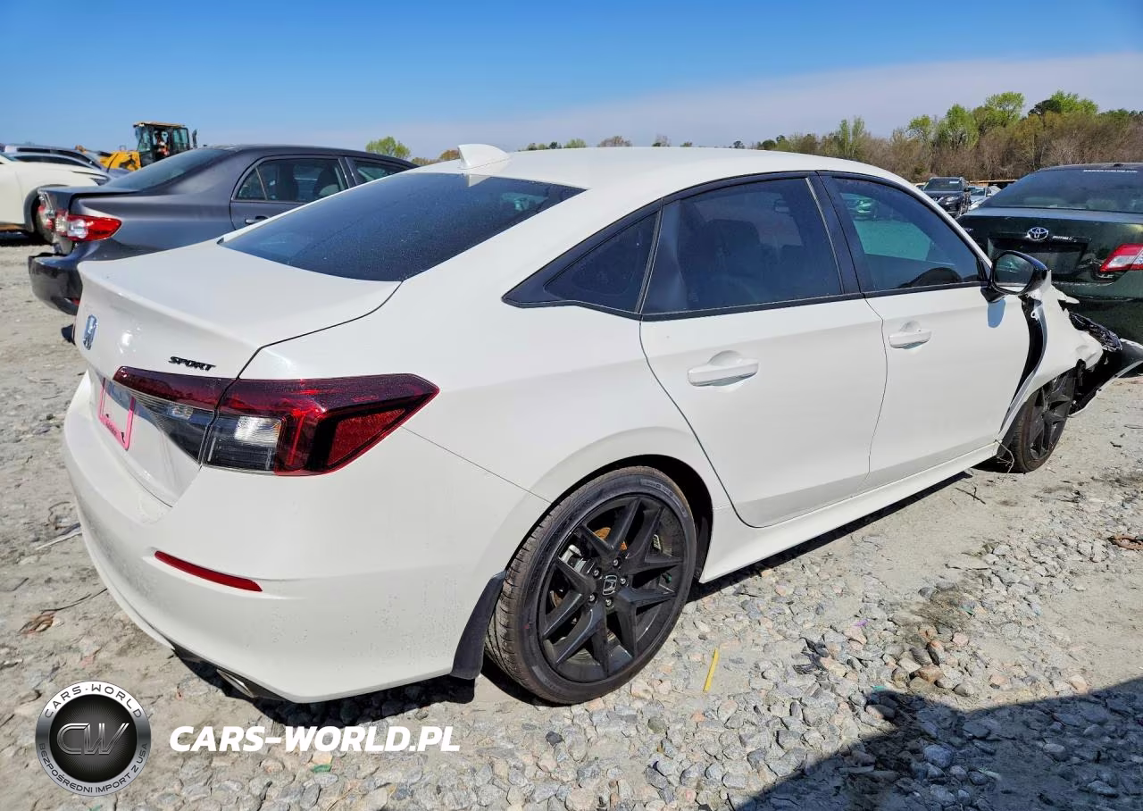 2026 Honda Civic Sport VIN:2HGFE2F51TH526519 - 3