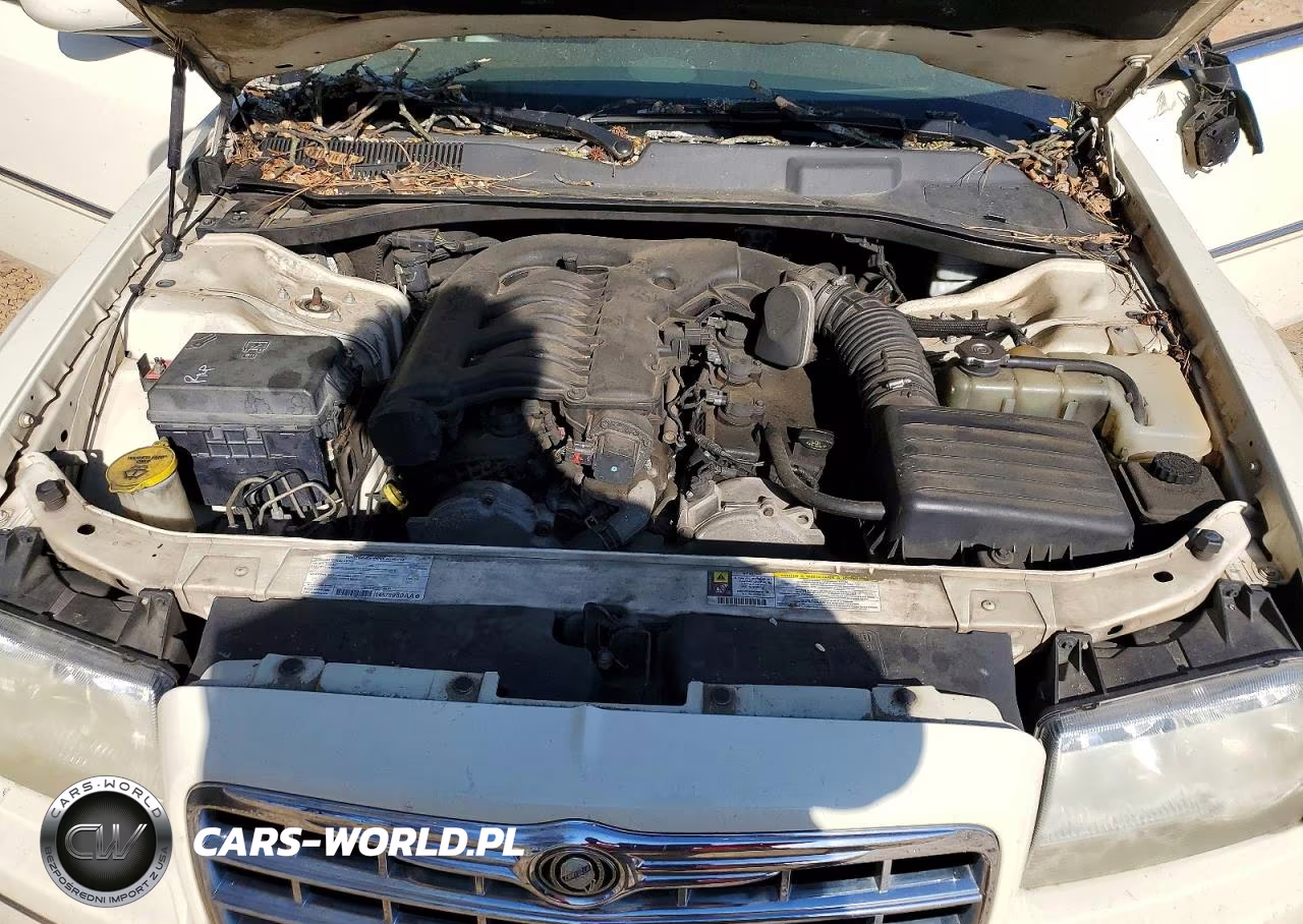 2008 Chrysler 300 Touring VIN:2C3LA53GX8H223738 - 11