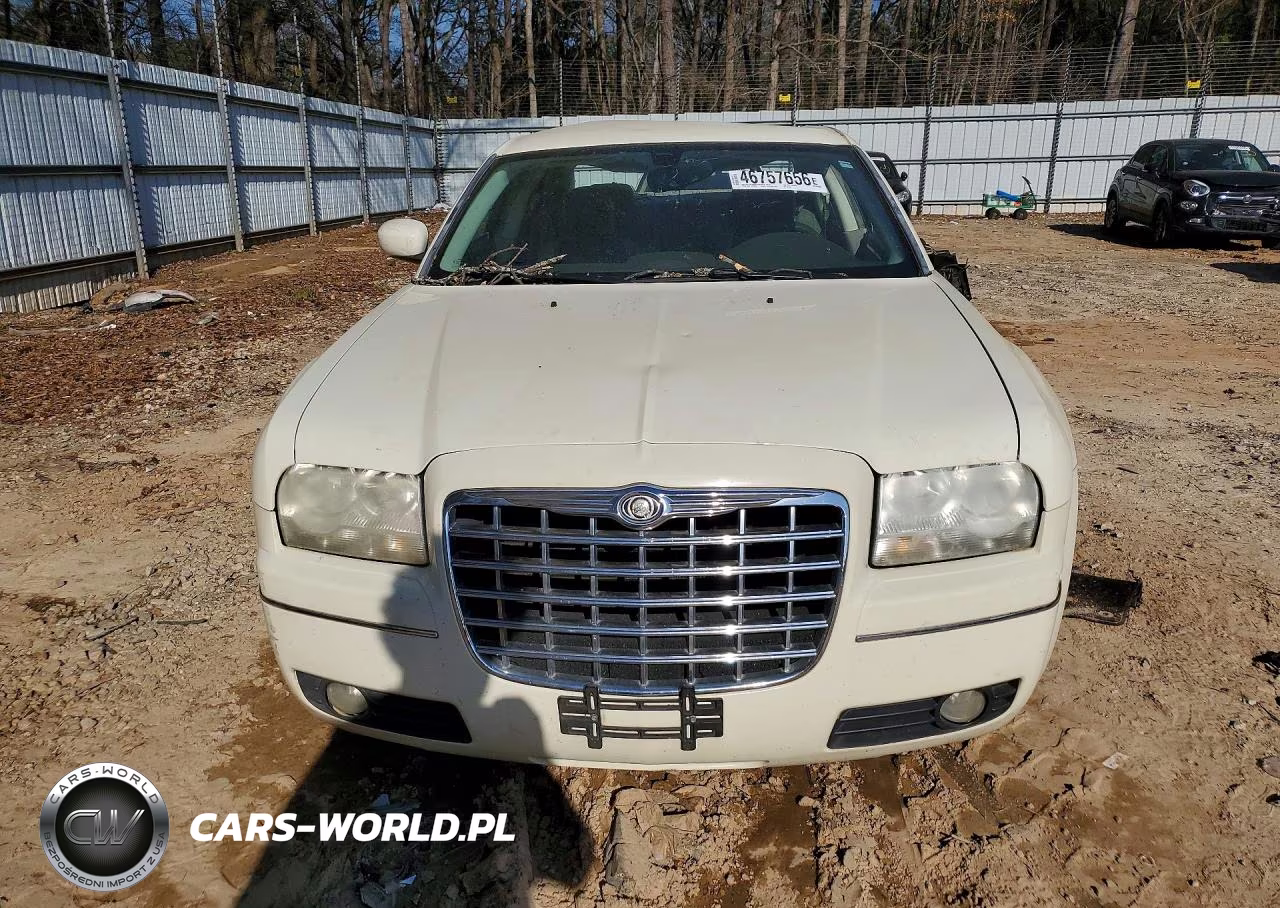 2008 Chrysler 300 Touring VIN:2C3LA53GX8H223738 - 5