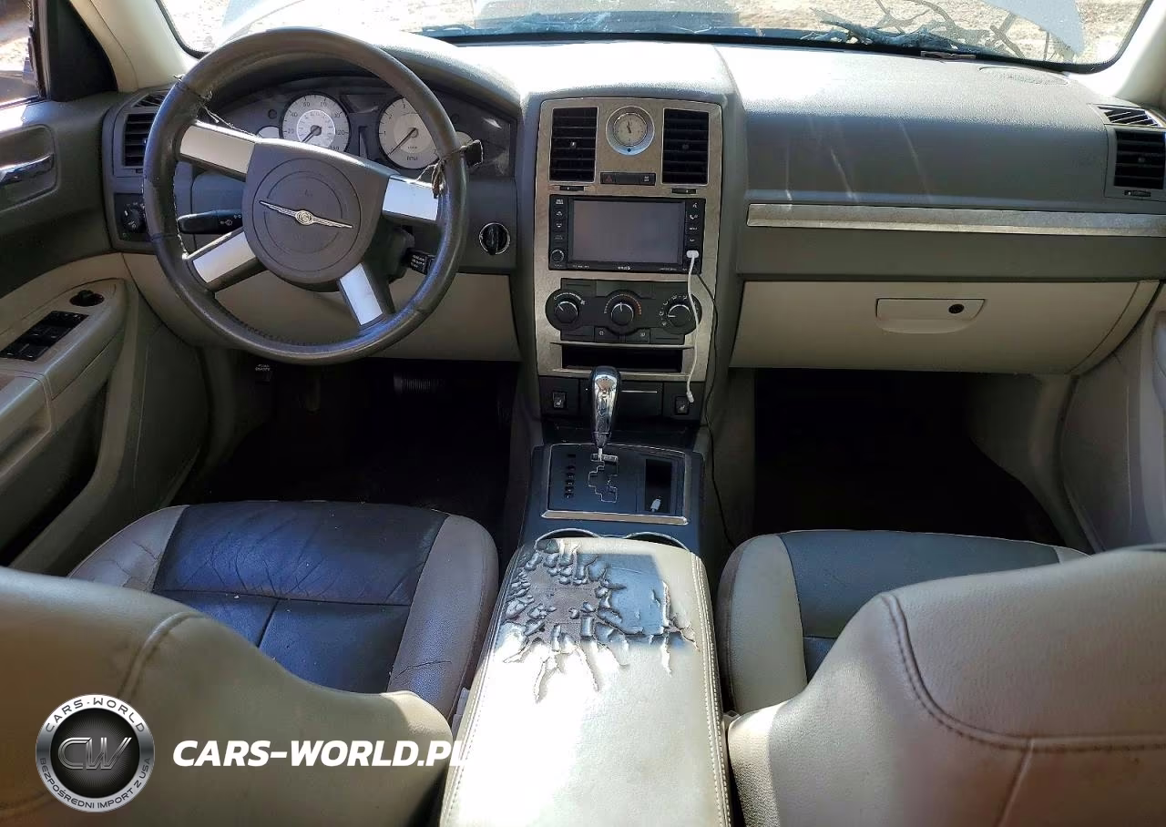 2008 Chrysler 300 Touring VIN:2C3LA53GX8H223738 - 8