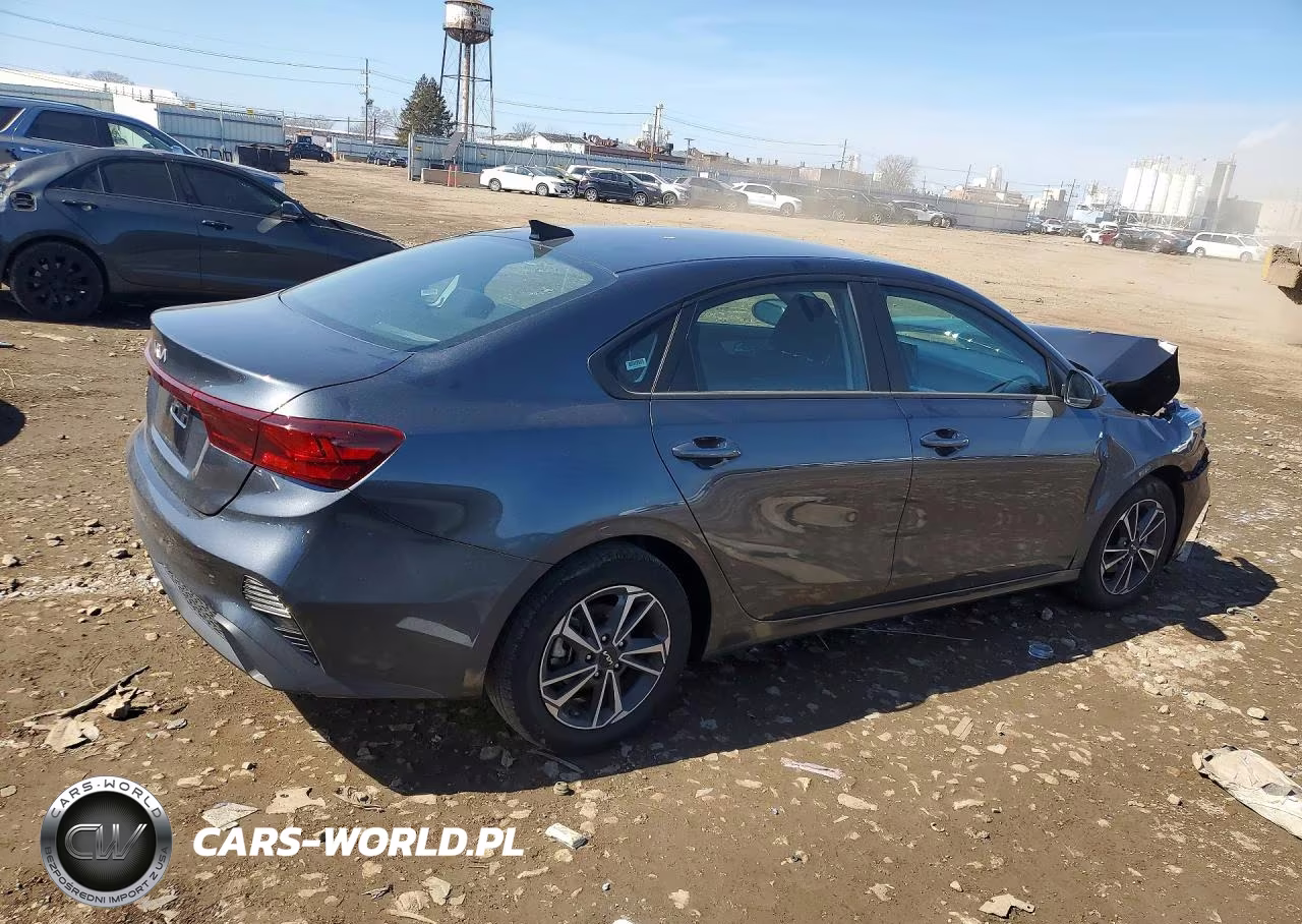 2024 Kia Forte Lx VIN:3KPF24AD2RE754227 - 3