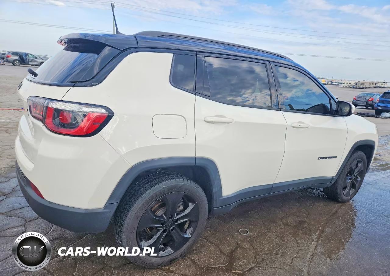 2019 Jeep Compass Latitude VIN:3C4NJDBB1KT741966 - 3