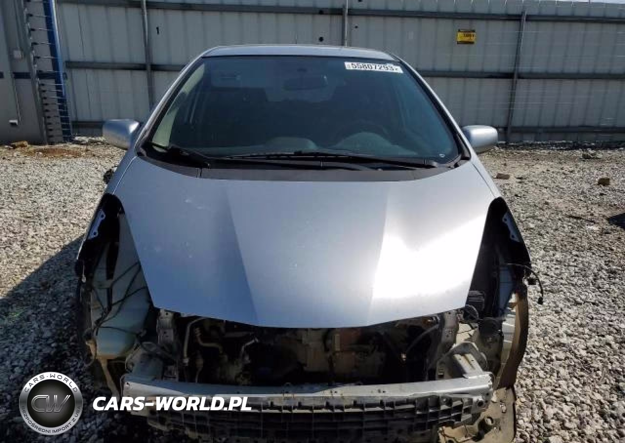 2013 Honda Fit Sport VIN:JHMGE8H54DC052880 - 5