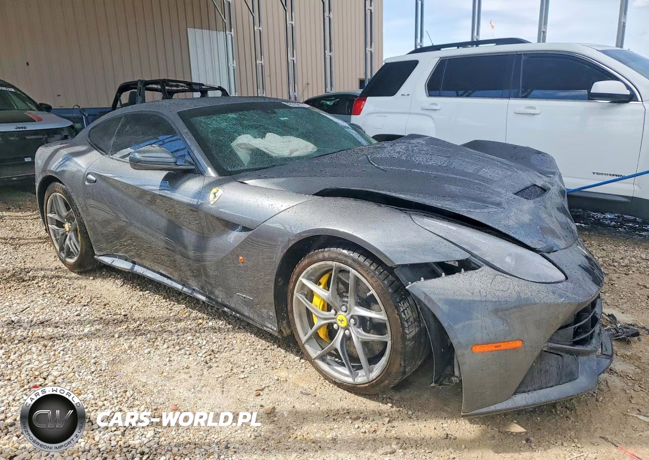 2016 Ferrari F12 Berlinetta VIN:ZFF74UFA3G0212798 - 4